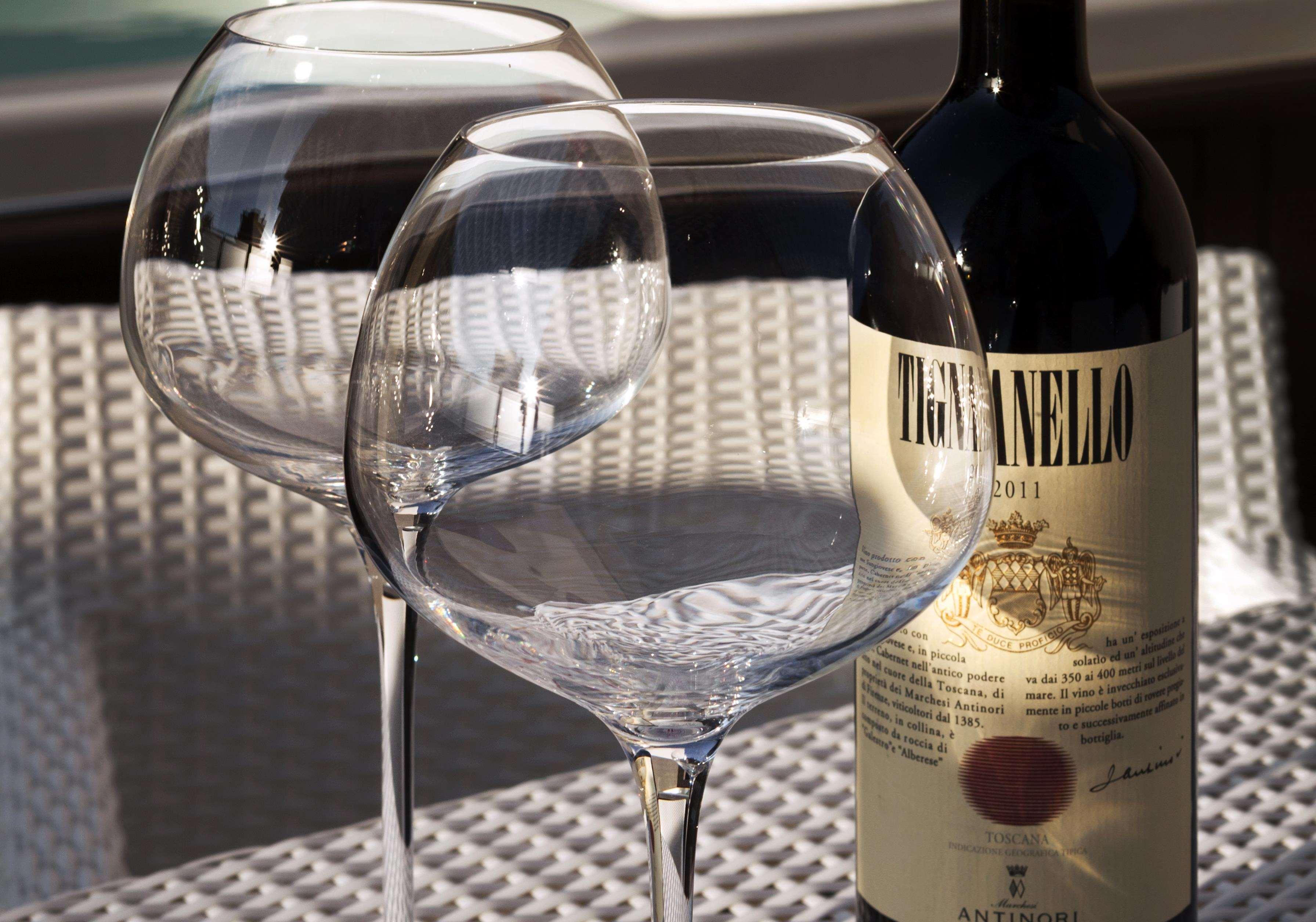 LHP Hotel Montecatini Palace&SPA Esterno foto A bottle of Tignanello