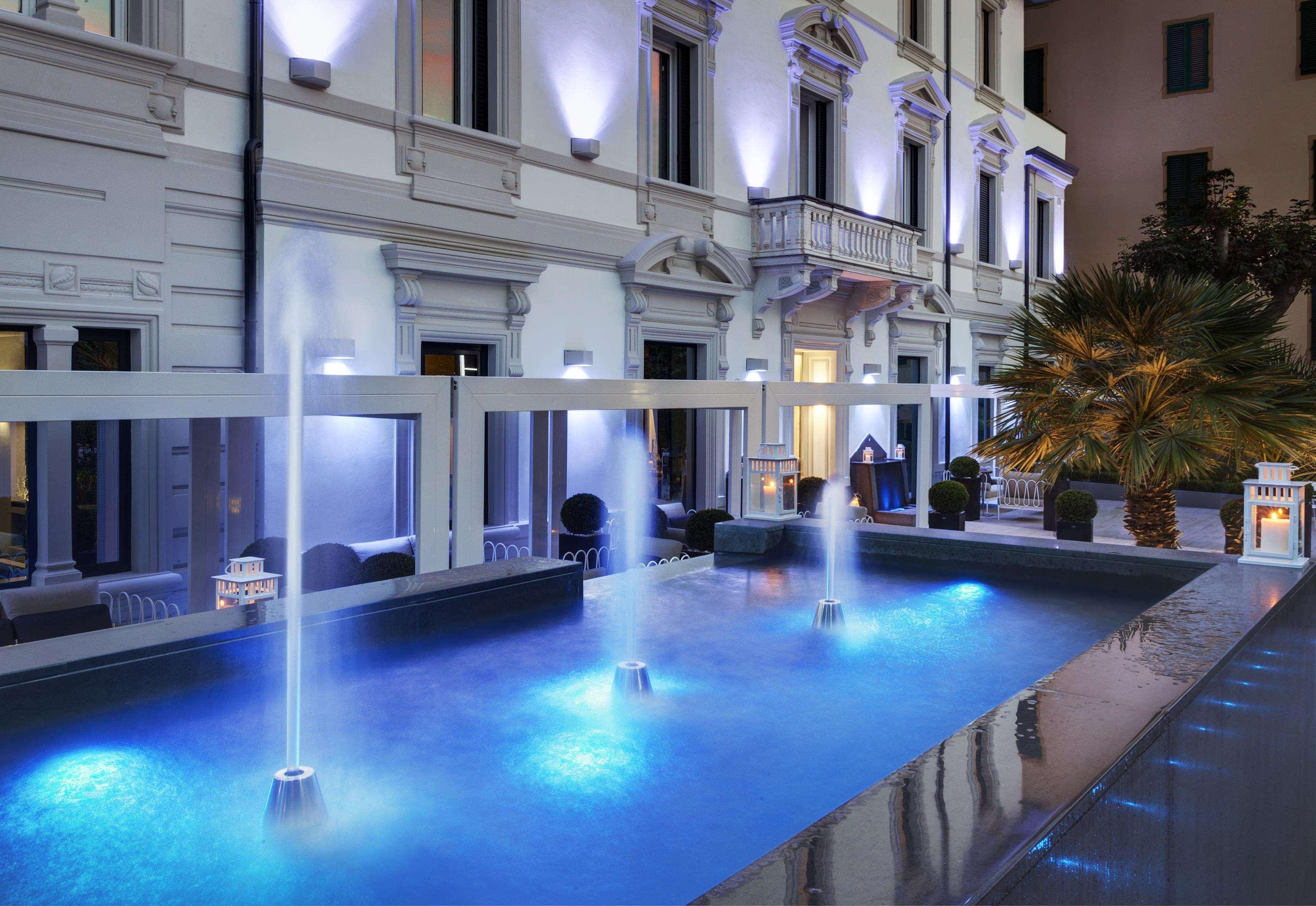 LHP Hotel Montecatini Palace&SPA Esterno foto The hotel's pool