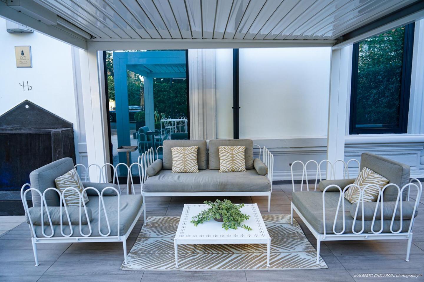 LHP Hotel Montecatini Palace&SPA Esterno foto Outdoor furniture