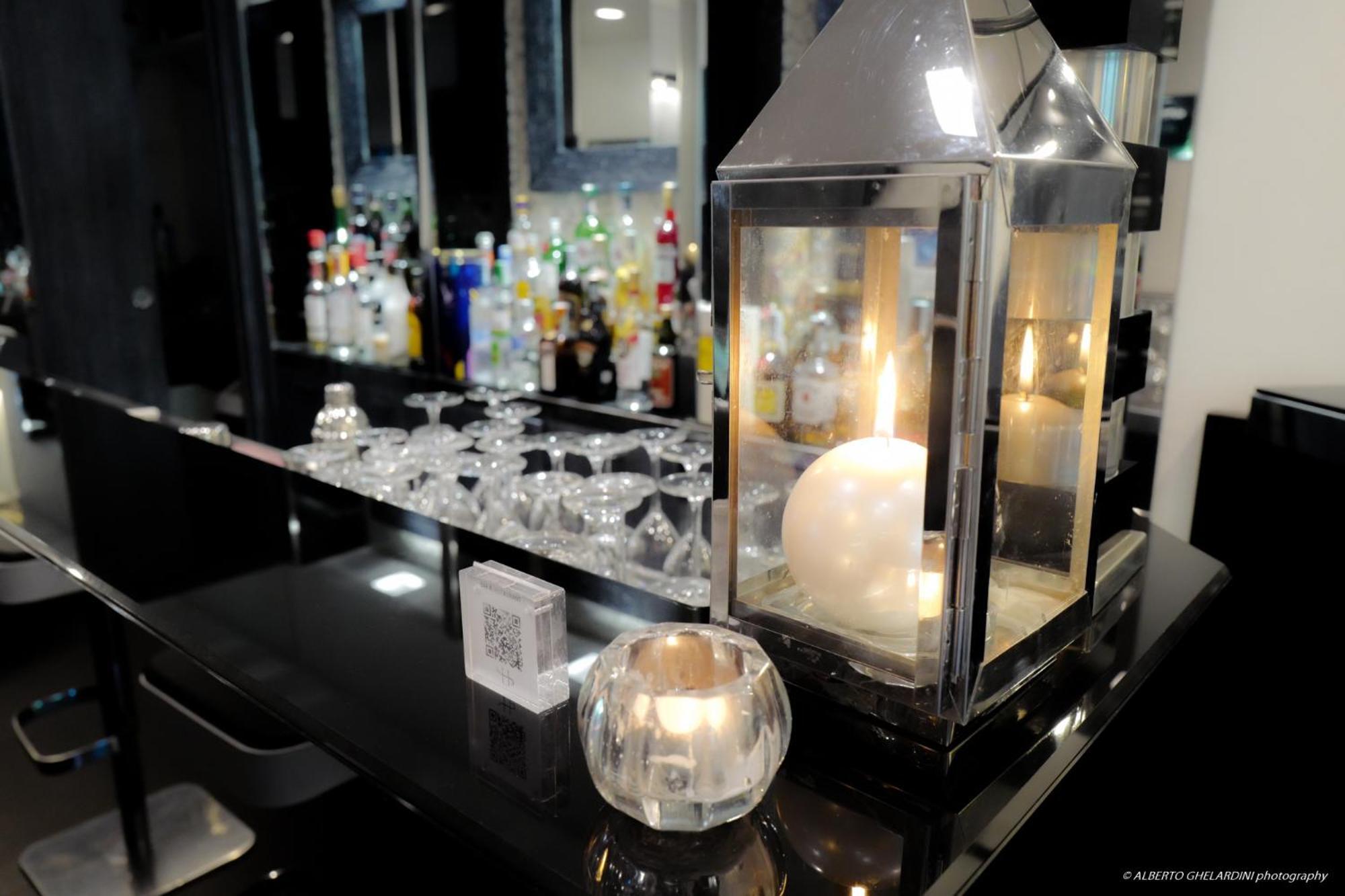LHP Hotel Montecatini Palace&SPA Esterno foto The bar at the 1001 nights lounge